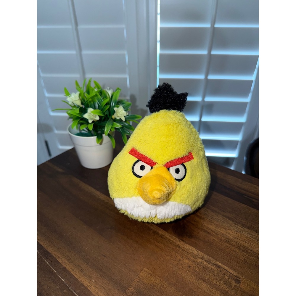 Angry Birds Chuck Yellow Bird Plush Stuffed Animal Toy Rovio 7" Game Character